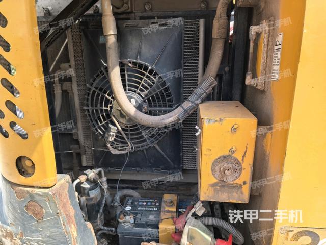 散熱器室(大件艙室) 散熱器室(大件艙室)