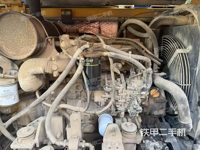 发动机整体俯视（整机外观）