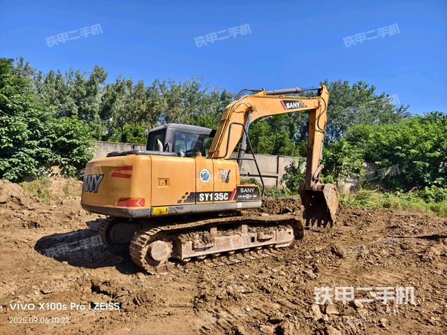 整機右后45°(整機外觀) 整機右后45°(整機外觀)