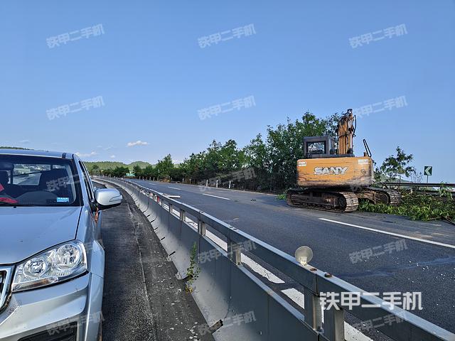 整机右后45°(整机外观) 整机右后45°(整机外观)
