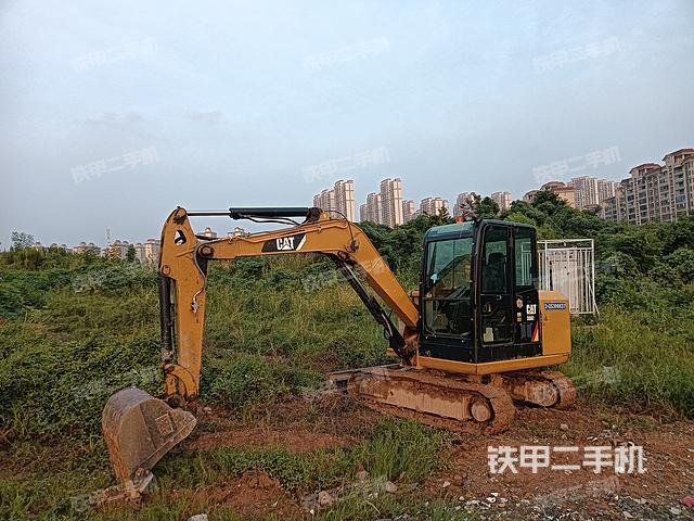 卡特彼勒306E2小型液压挖掘机