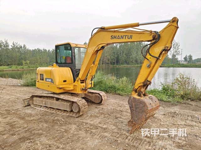 右前45(整機外觀) 右前45(整機外觀)