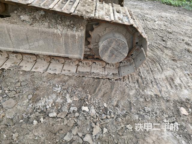 左側行走馬達蓋板(行走機構) 左側行走馬達蓋板(行走機構)