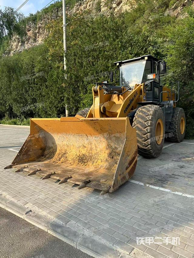 龍工LG855H裝載機(jī)