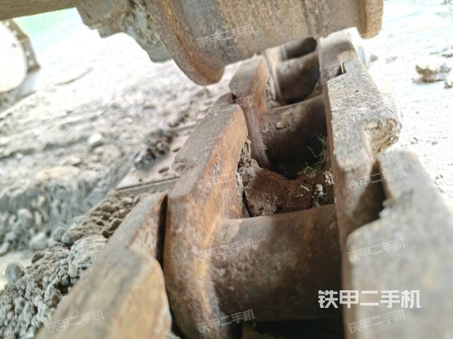 右驅動輪(行走機構) 右驅動輪(行走機構)