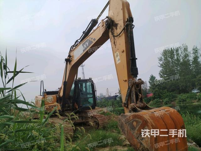 右前45(整機外觀) 右前45(整機外觀)