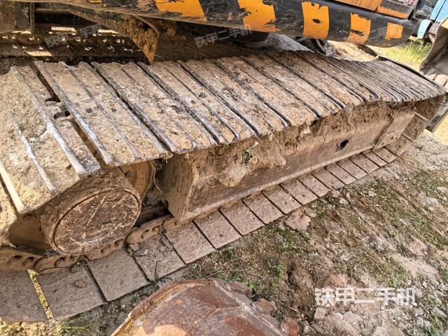 右導(dǎo)向輪（行走機(jī)構(gòu)）