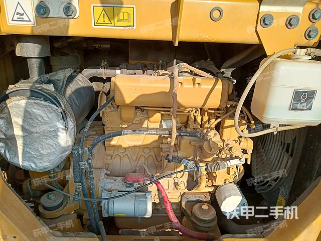 发动机整体俯视（整机外观）