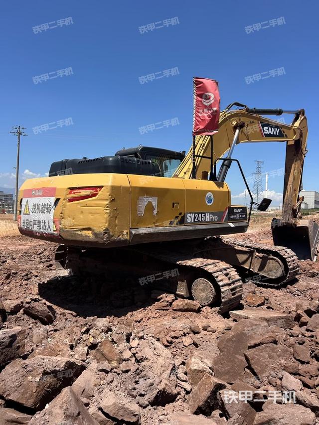 右后45(整機外觀) 右后45(整機外觀)