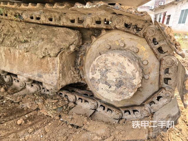 右驅(qū)動輪(行走機構(gòu)) 右驅(qū)動輪(行走機構(gòu))
