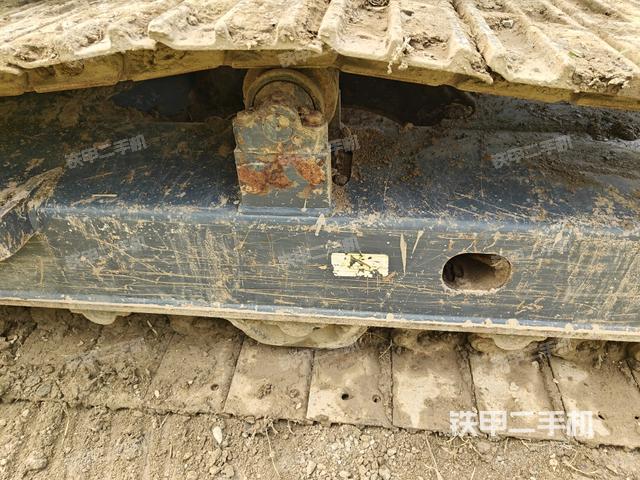 左驅(qū)動(dòng)輪(行走機(jī)構(gòu)) 左驅(qū)動(dòng)輪(行走機(jī)構(gòu))