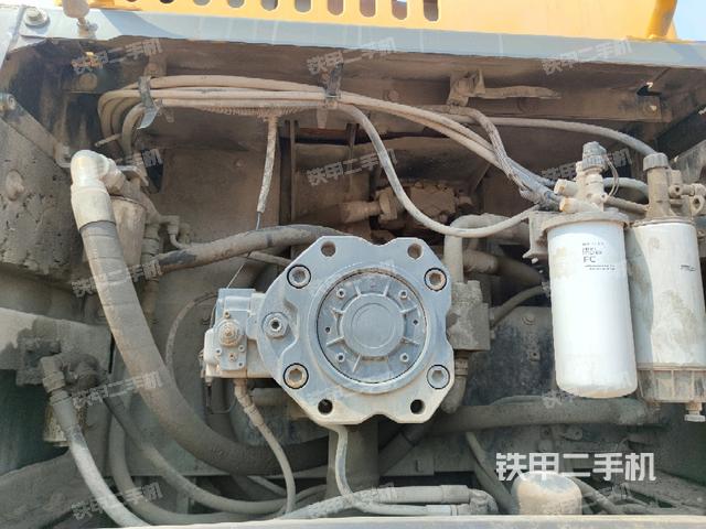 液压泵室(大件舱室) 液压泵室(大件舱室)