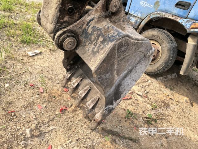 鏟斗45度（工作和回轉(zhuǎn)裝置）