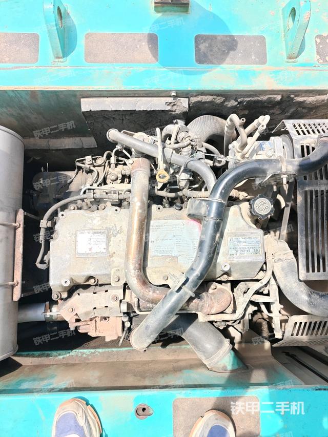 發(fā)動(dòng)機(jī)室(上車部件) 發(fā)動(dòng)機(jī)室(上車部件)