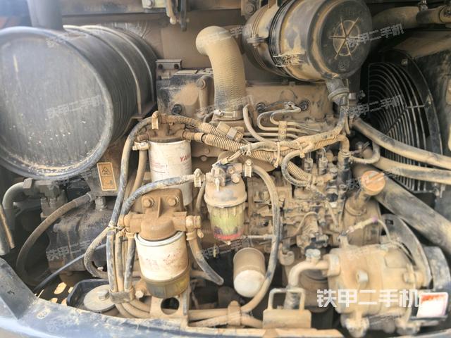 發(fā)動機(jī)整體俯視(整機(jī)外觀) 發(fā)動機(jī)整體俯視(整機(jī)外觀)