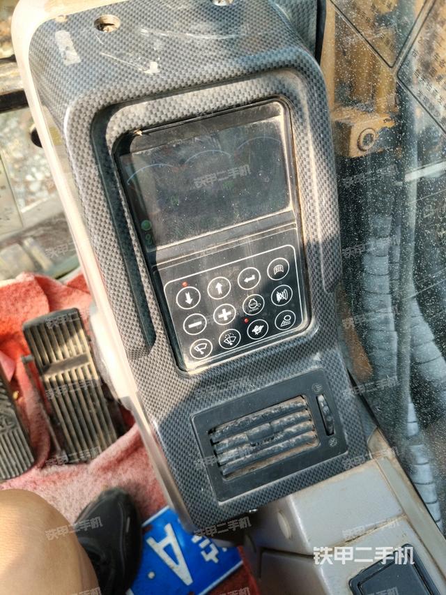 顯示屏?(駕駛室部分) 顯示屏?(駕駛室部分)