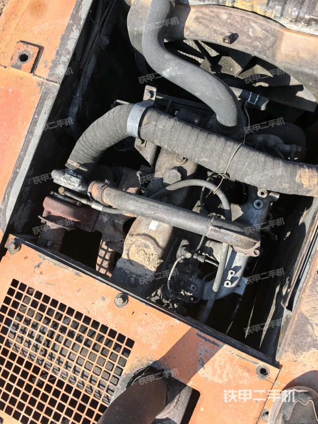 發(fā)動機室(上車部件) 發(fā)動機室(上車部件)