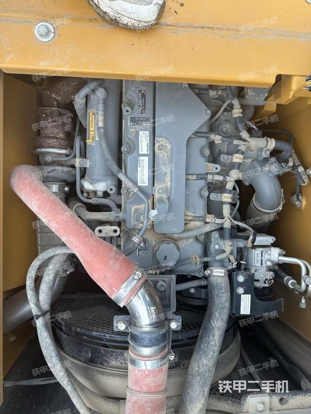 發(fā)動(dòng)機(jī)整體俯視（整機(jī)外觀）