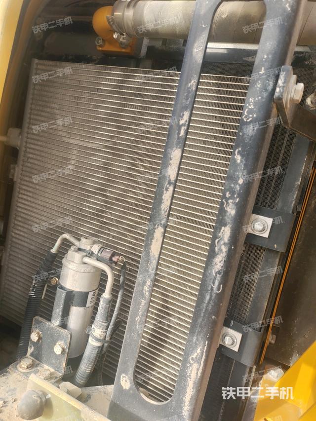 散熱器室(大件艙室) 散熱器室(大件艙室)