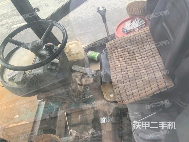 小时表(压路机驾驶室) 小时表(压路机驾驶室)