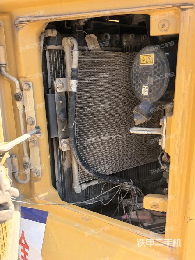 散熱器室(大件艙室) 散熱器室(大件艙室)