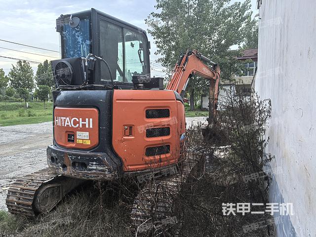 整機(jī)右后45°(整機(jī)外觀) 整機(jī)右后45°(整機(jī)外觀)