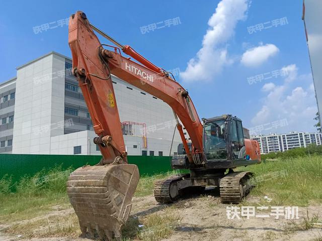 日立ZX240-5A挖掘機(jī)
