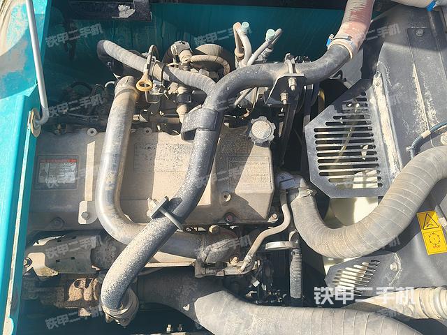 發(fā)動(dòng)機(jī)整體俯視（整機(jī)外觀）