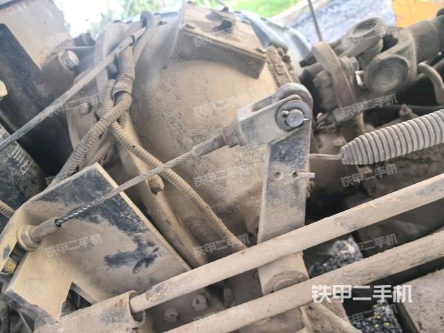 風扇及皮帶（壓路機發(fā)動機艙）