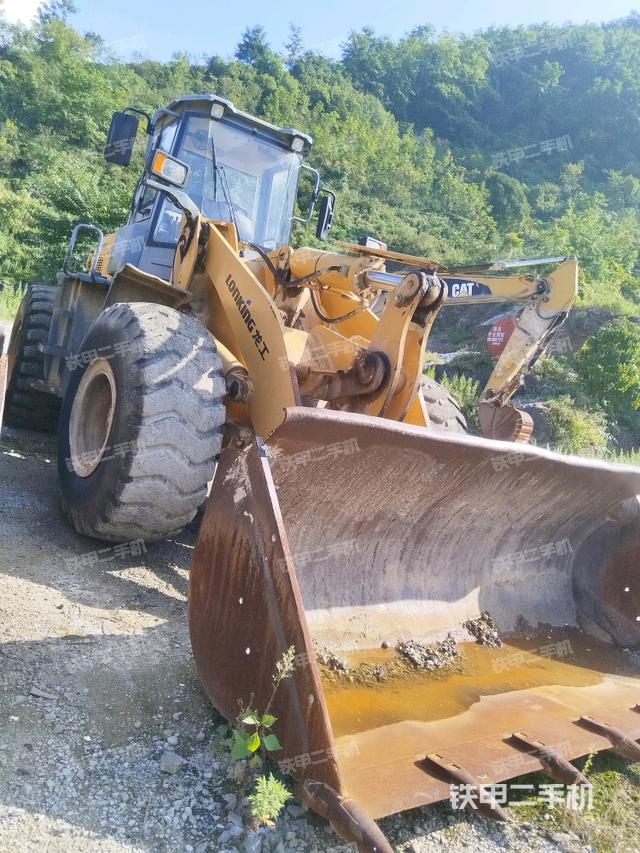 右前45°(整機(jī)外觀) 右前45°(整機(jī)外觀)