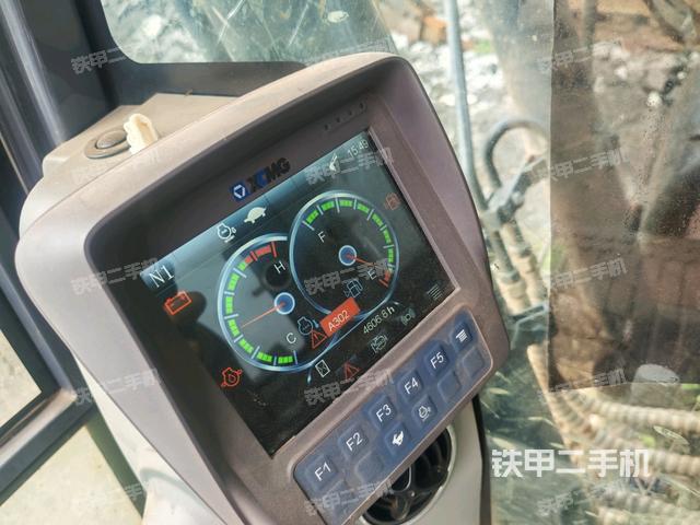 小時表(駕駛室部分) 小時表(駕駛室部分)