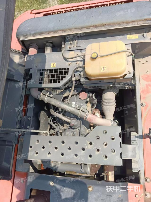 发动机整体俯视（整机外观）