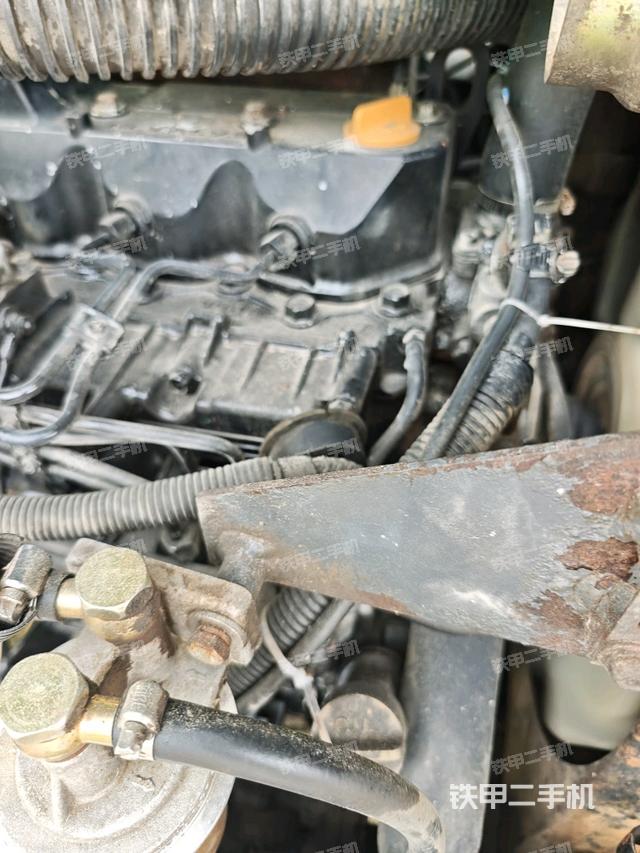 發(fā)動(dòng)機(jī)室(上車(chē)部件) 發(fā)動(dòng)機(jī)室(上車(chē)部件)