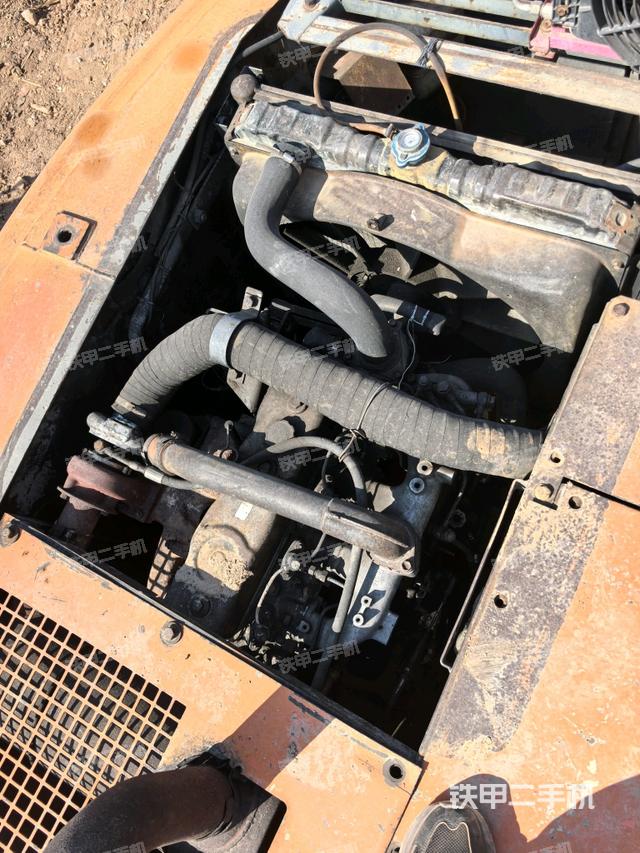 水箱+風扇特寫(上車部件) 水箱+風扇特寫(上車部件)