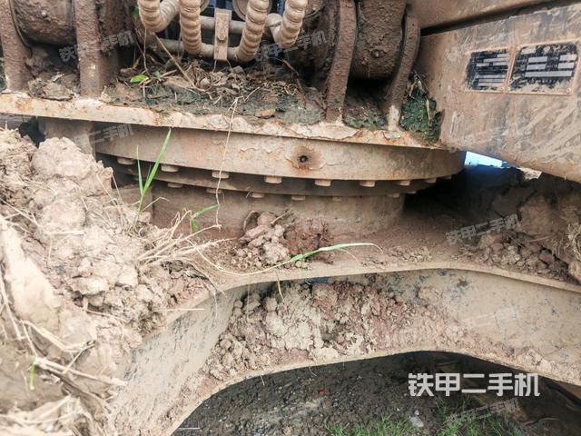 小臂整體右前(工作和回轉(zhuǎn)裝置) 小臂整體右前(工作和回轉(zhuǎn)裝置)
