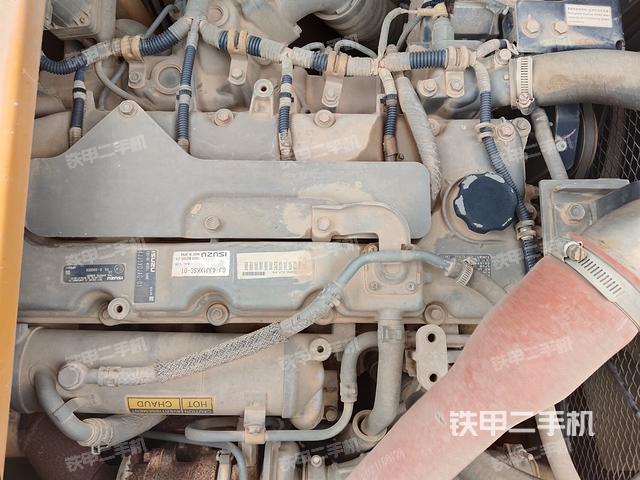發(fā)動(dòng)機(jī)整體俯視(整機(jī)外觀) 發(fā)動(dòng)機(jī)整體俯視(整機(jī)外觀)