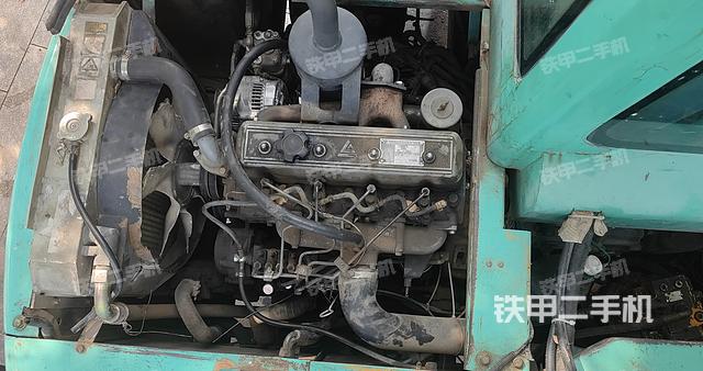發(fā)動機整體俯視(整機外觀) 發(fā)動機整體俯視(整機外觀)