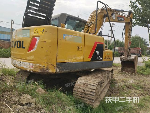 右后45(整機(jī)外觀) 右后45(整機(jī)外觀)