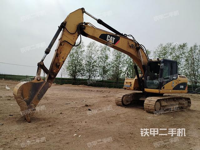 卡特彼勒320D进口挖掘机