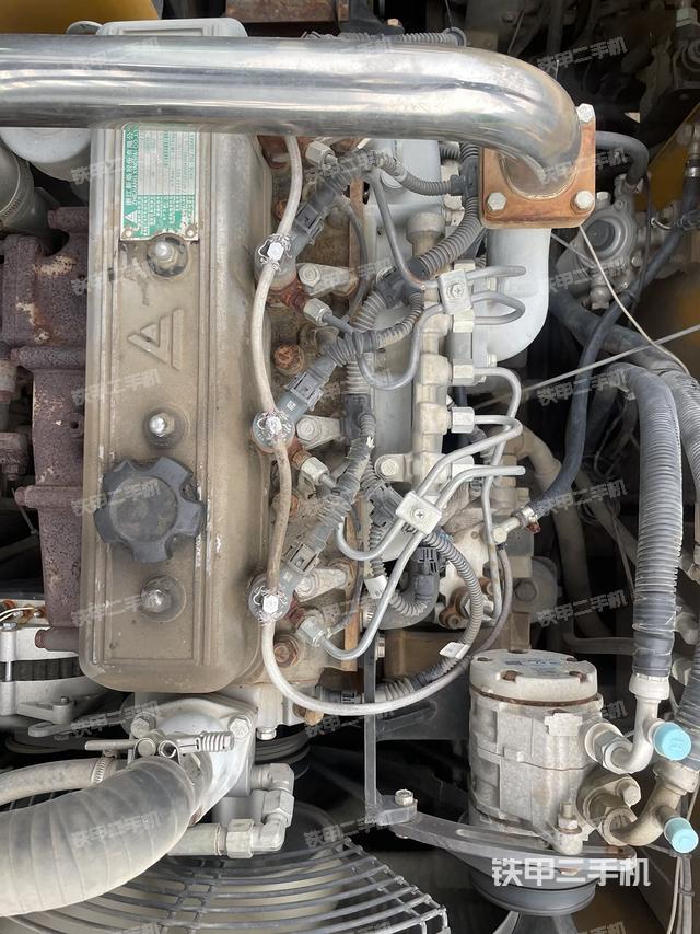 發(fā)動機室(上車部件) 發(fā)動機室(上車部件)