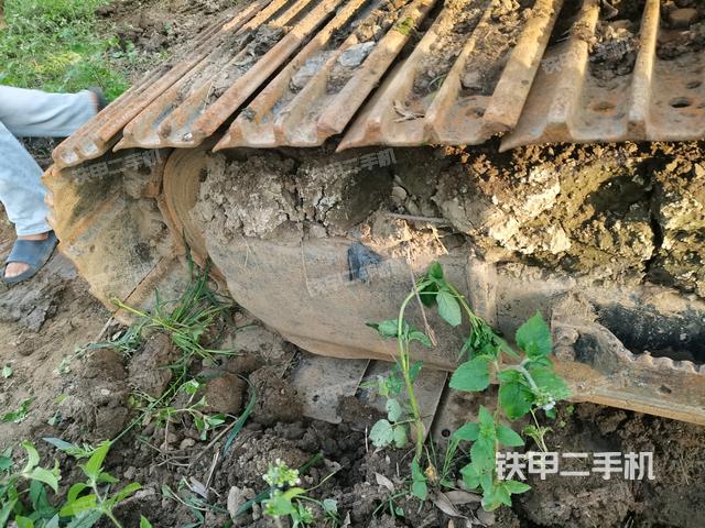 左驅(qū)動(dòng)輪(行走機(jī)構(gòu)) 左驅(qū)動(dòng)輪(行走機(jī)構(gòu))