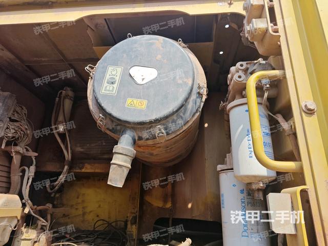 空濾倉整體(大件艙室) 空濾倉整體(大件艙室)
