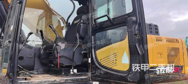 驾驶室整体（整机外观）