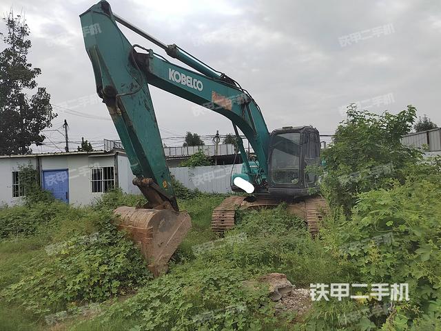 神鋼SK210LC-8挖掘機
