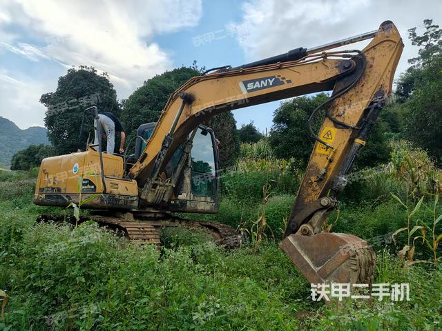 三一重工SY115C挖掘机