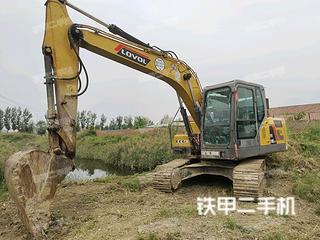雷沃重工FR150E2-H挖掘机实拍图片