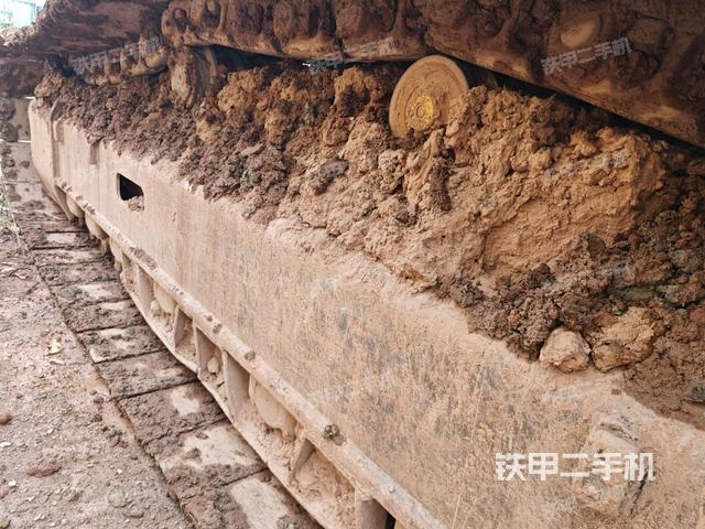 左托鏈輪和鏈筋(行走機(jī)構(gòu)) 左托鏈輪和鏈筋(行走機(jī)構(gòu))