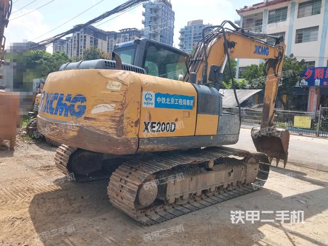 右后45(整機(jī)外觀) 右后45(整機(jī)外觀)