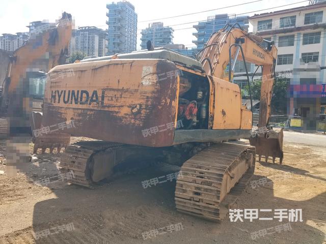 右后45(整機(jī)外觀) 右后45(整機(jī)外觀)