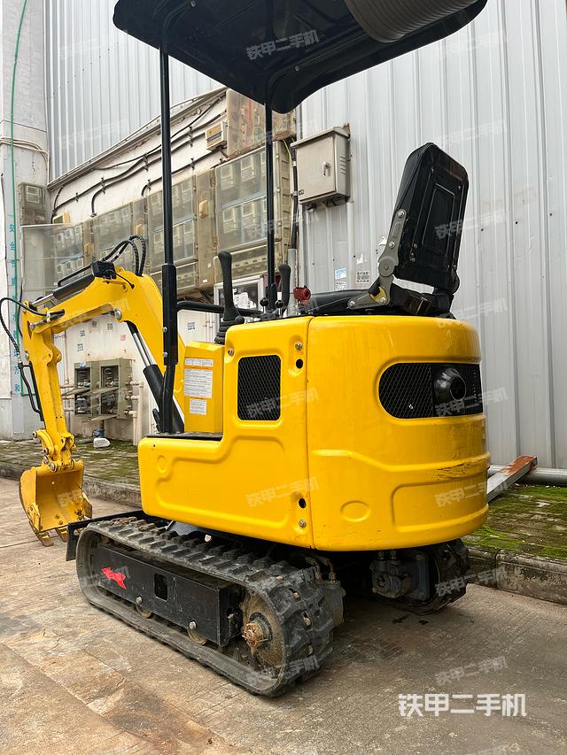 整機(jī)右后45°（整機(jī)外觀）